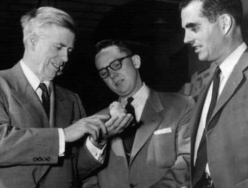 Hy-Line International Celebrates 90 Years - Image 5