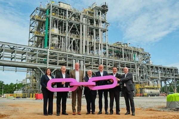 Evonik completes backward integration of its global MetAMINO® production network - Image 1