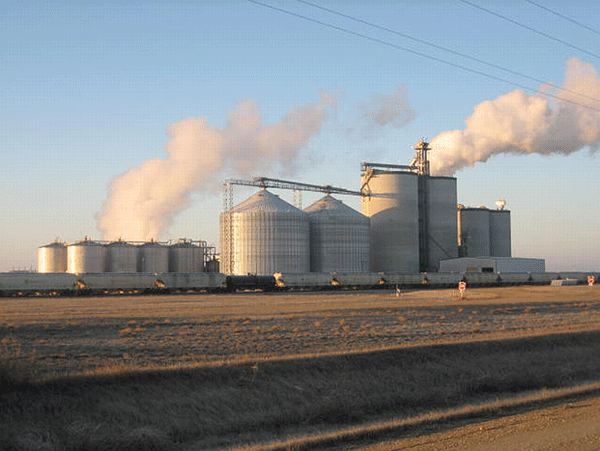 Figure 1. Typical corn-based, dry grind fuel ethanol plant (photo by K. A. Rosentrater)