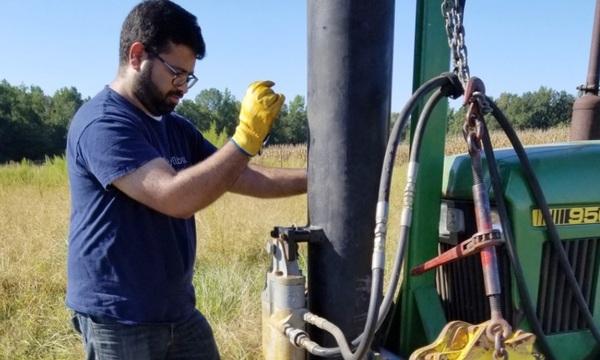 Research to quantify loss of metals in fields with poultry litter - Image 1