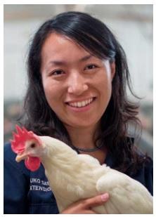 Yuko Sato receives the Phibro Extension Award - Image 1