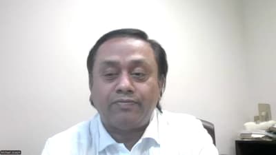 Balancing sustainability and productivity goals in food production