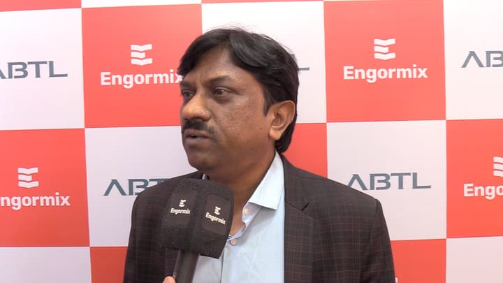 Integrated Veterinary R&D for Poultry Health and Performance Optimization