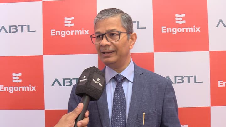 Poultry Production Challenges and Opportunities: Mr. Mukesh Kumar Meshram 