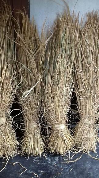 Straw for chopping