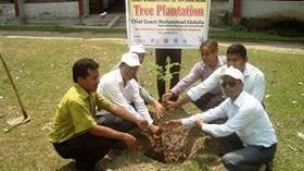 Tree plantation on world veterinary day-14